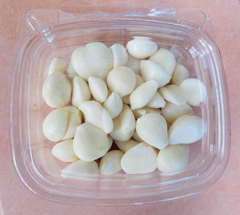 Freshly Peeled Garlic Cloves (5oz clamshell) - Mint Springs FarmFreshly Peeled Garlic Cloves (5oz clamshell)Freshly Peeled Garlic Cloves (5oz clamshell)Freshly Peeled Garlic Cloves (5oz clamshell)Mint Springs Farm Mint Springs Farm