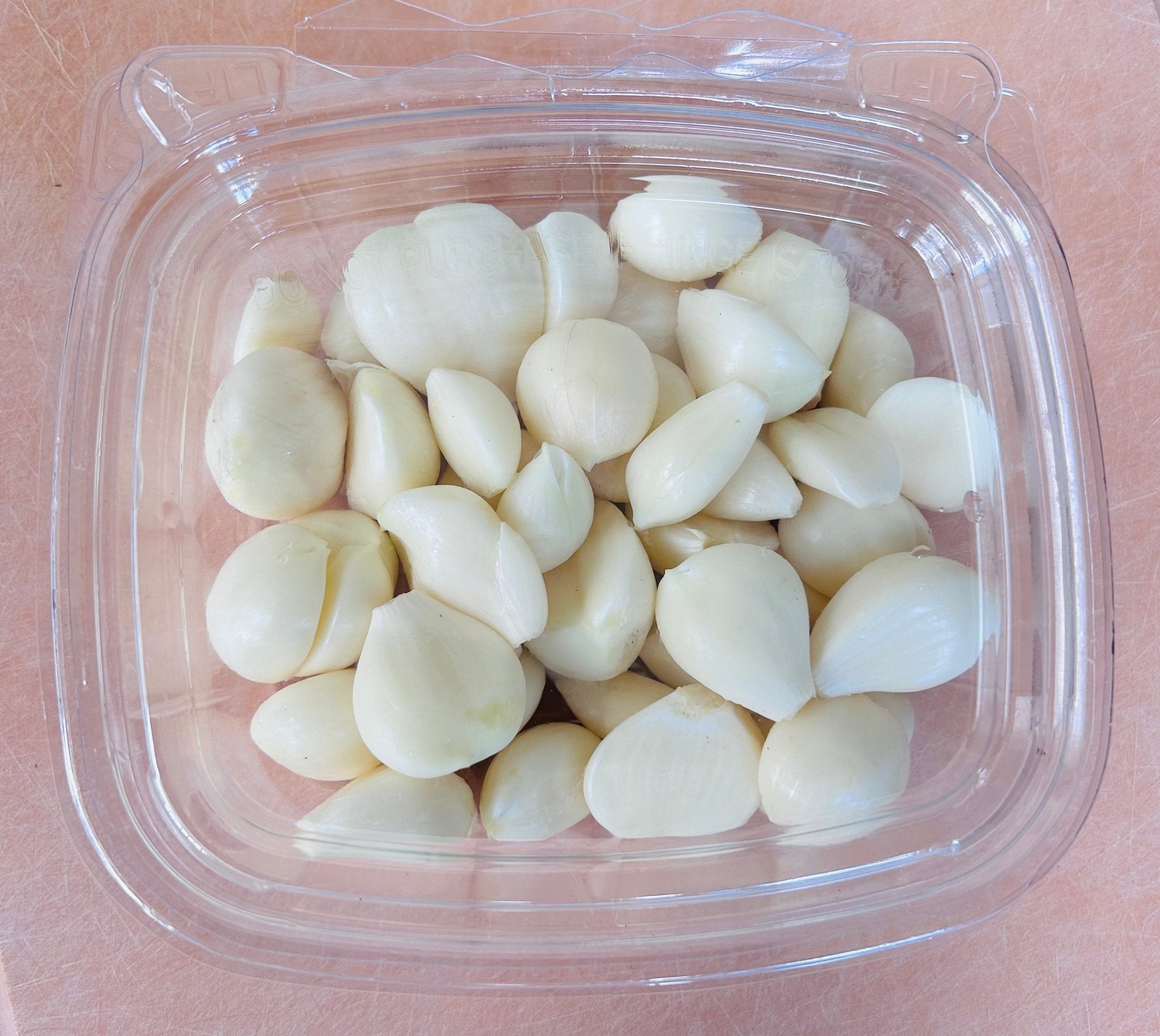 Freshly Peeled Garlic Cloves (5oz clamshell) - Mint Springs FarmFreshly Peeled Garlic Cloves (5oz clamshell)Freshly Peeled Garlic Cloves (5oz clamshell)Freshly Peeled Garlic Cloves (5oz clamshell)Mint Springs Farm Mint Springs Farm